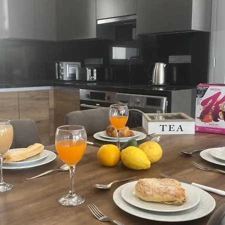 Brand New 3br Villa-pool Walking Distance From Nissi Beach! Villa Ayía Nápa